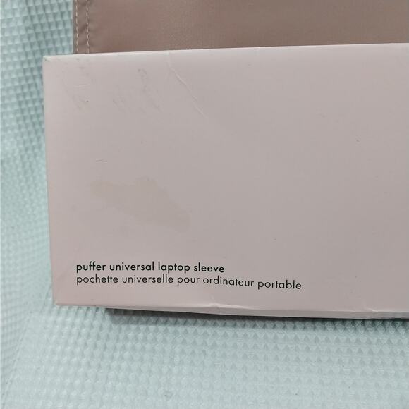 NWT! KATE SPADE! GORGEOUS CHAMPAGNE PINK NYLON PADDED LAPTOP CASE! 15"-16" - Picture 5 of 10